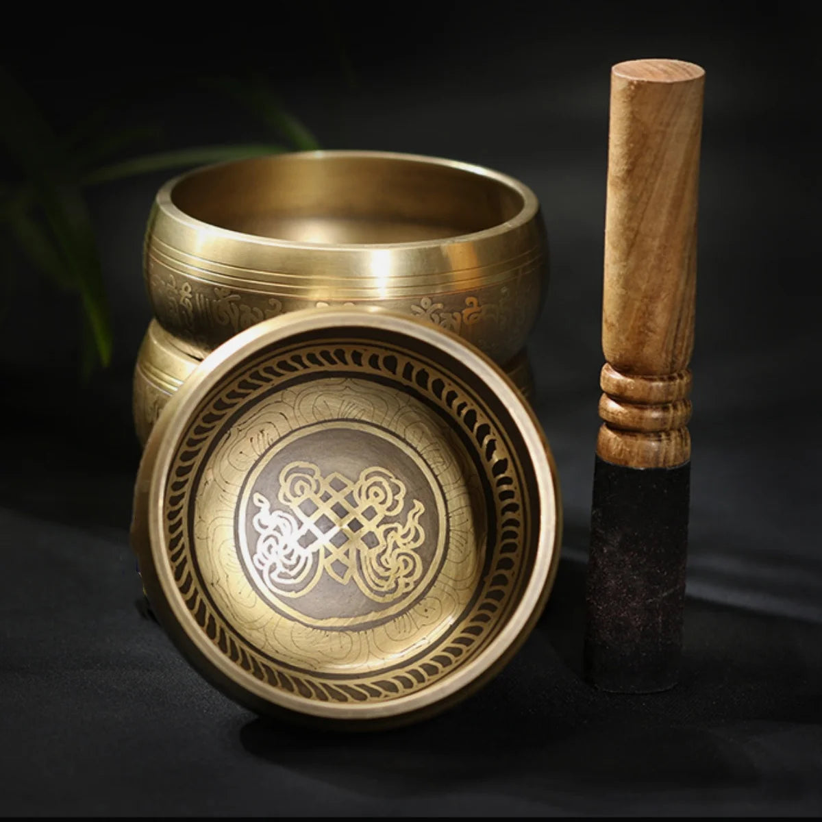 Tibetan Singing Bowl Set with Totem – Meditation & Stress Relief