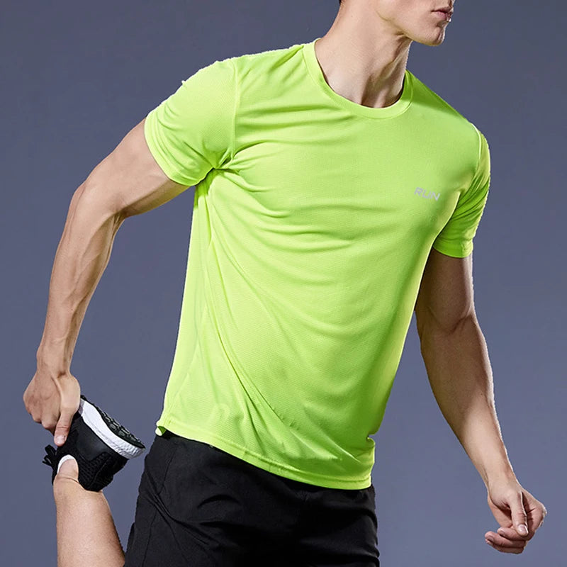 Men’s Quick-Dry Sports T-Shirt – Compression Fit