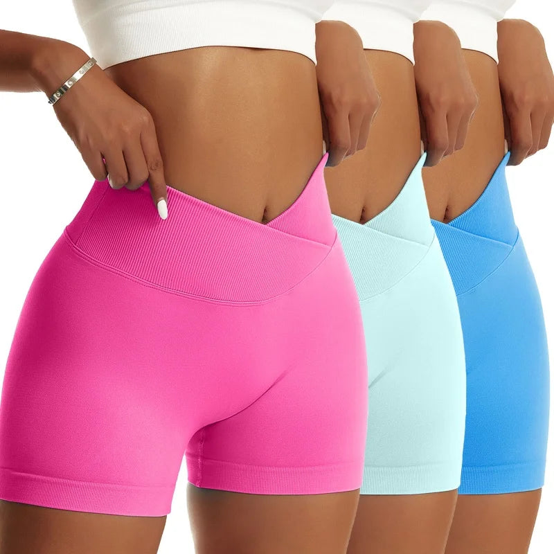 3-Piece Women’s Peach High-Waist Sports Shorts Set