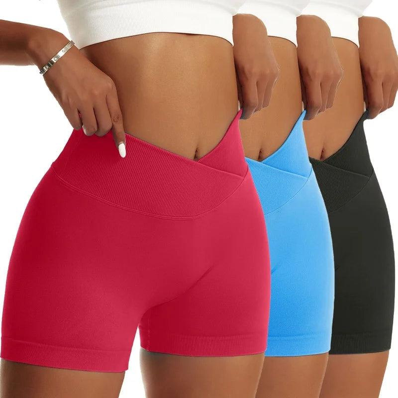 3-Piece Women’s Peach High-Waist Sports Shorts Set