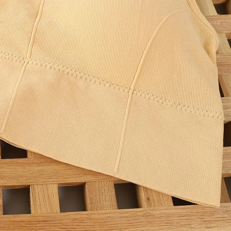 Women's Cross-Back Sports Bra – Soft & Breathable